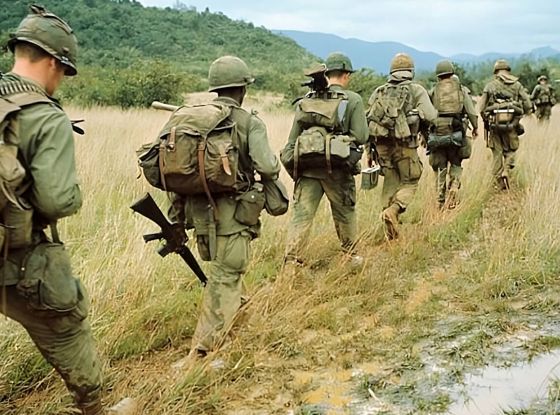 Die Entwicklung der Militäruniform während des Dschungelkriegs 