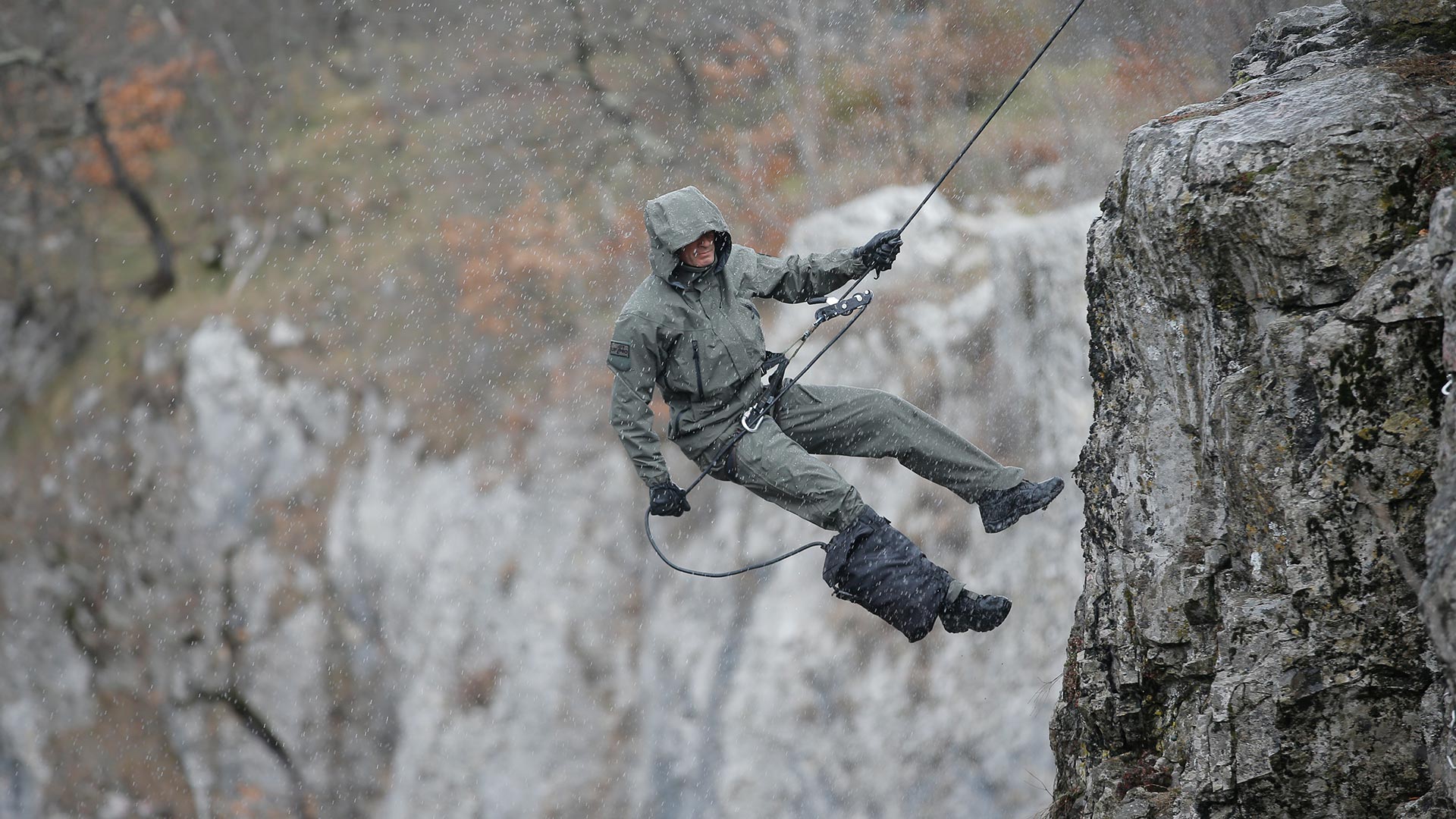 Monsoon Gen.2 Regenbekleidung