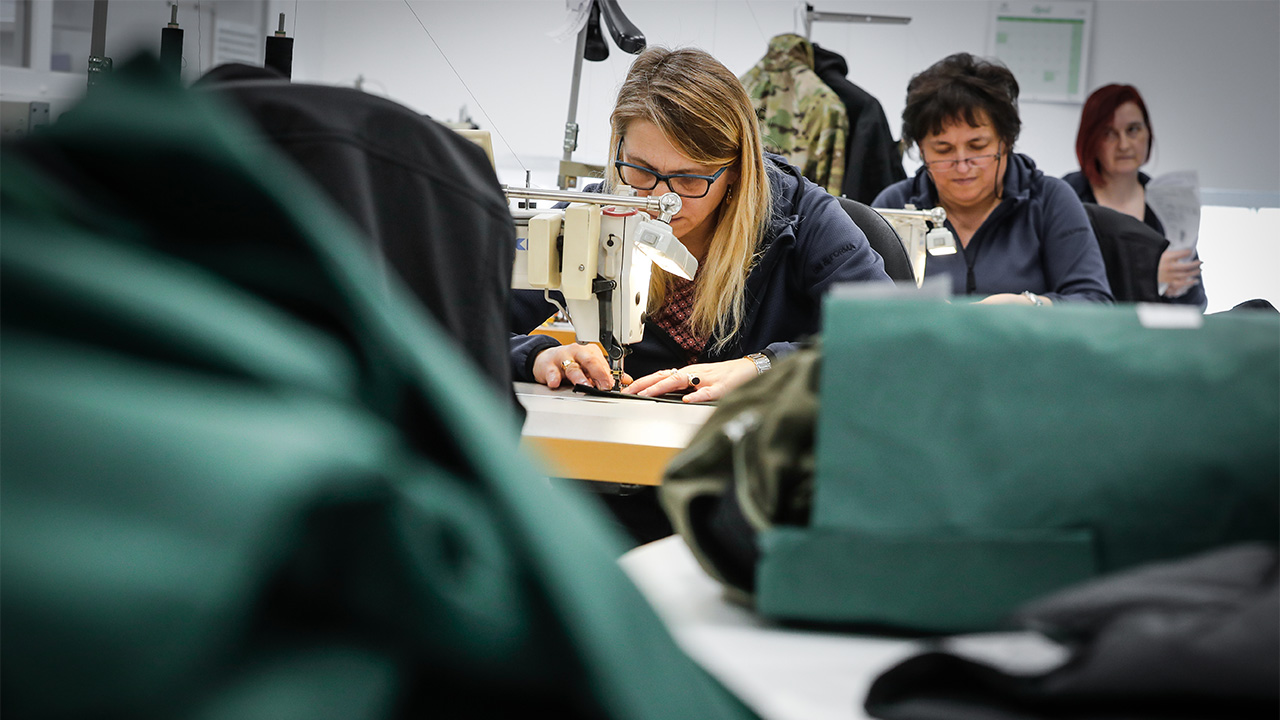 The rigorous manufacturing process op Flecktarn.