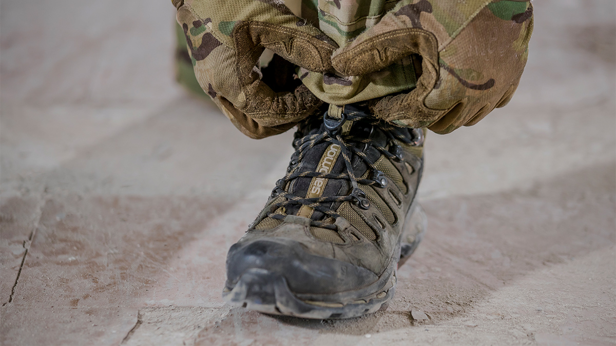 Stiefel sind ein wesentlicher Bestandteil der taktischen Ausrüstung der Profis.