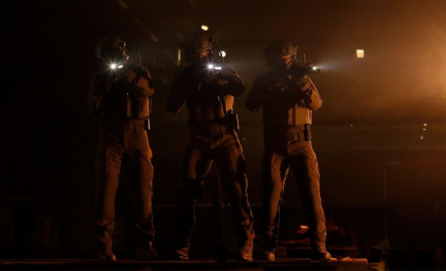 So funktionieren Normen und Prüfverfahren für flammbeständige Kleidung