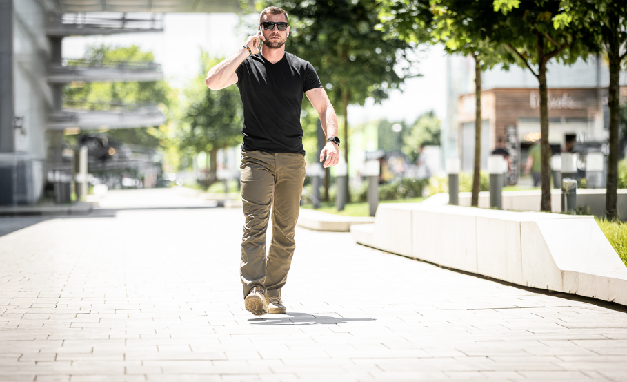 Urban Situational Awareness: How Professionals Read a City