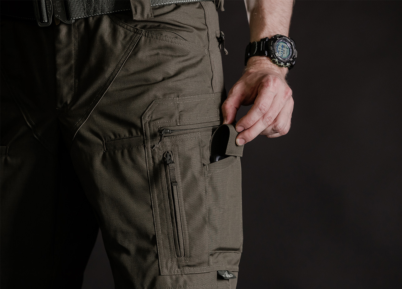 Strap secured gear pocket on the Striker XT Gen.2 Combat Pants