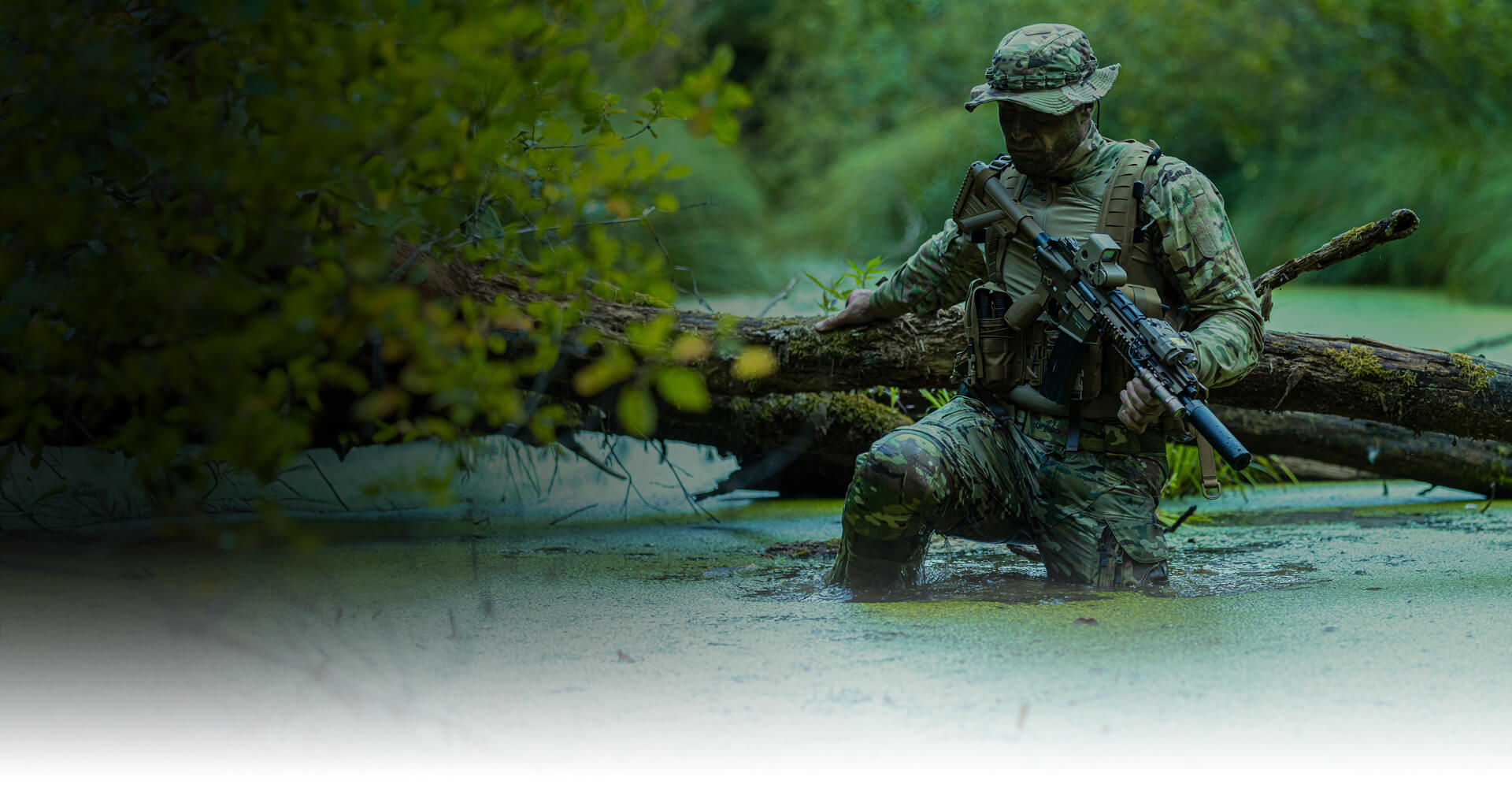 Hot & Humid environment Ultralight, fast-drying gear wicks moisture and keeps air flowing so you stay cool and mission-ready.