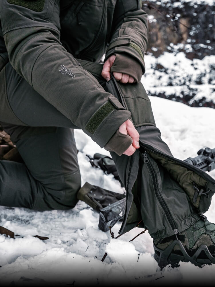 Mens Winter Outdoor Polar Fleece lined Cargo Pants Black CW100053