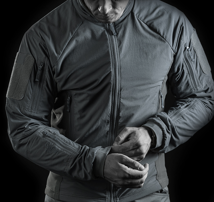 Uplateng Tactical Men's Fleece Thick Soft Shell Jacket Velvet
