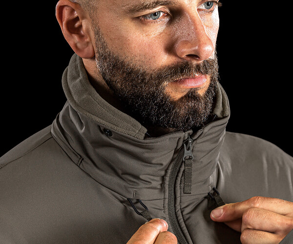 Superior comfort with wind-blocking performance.